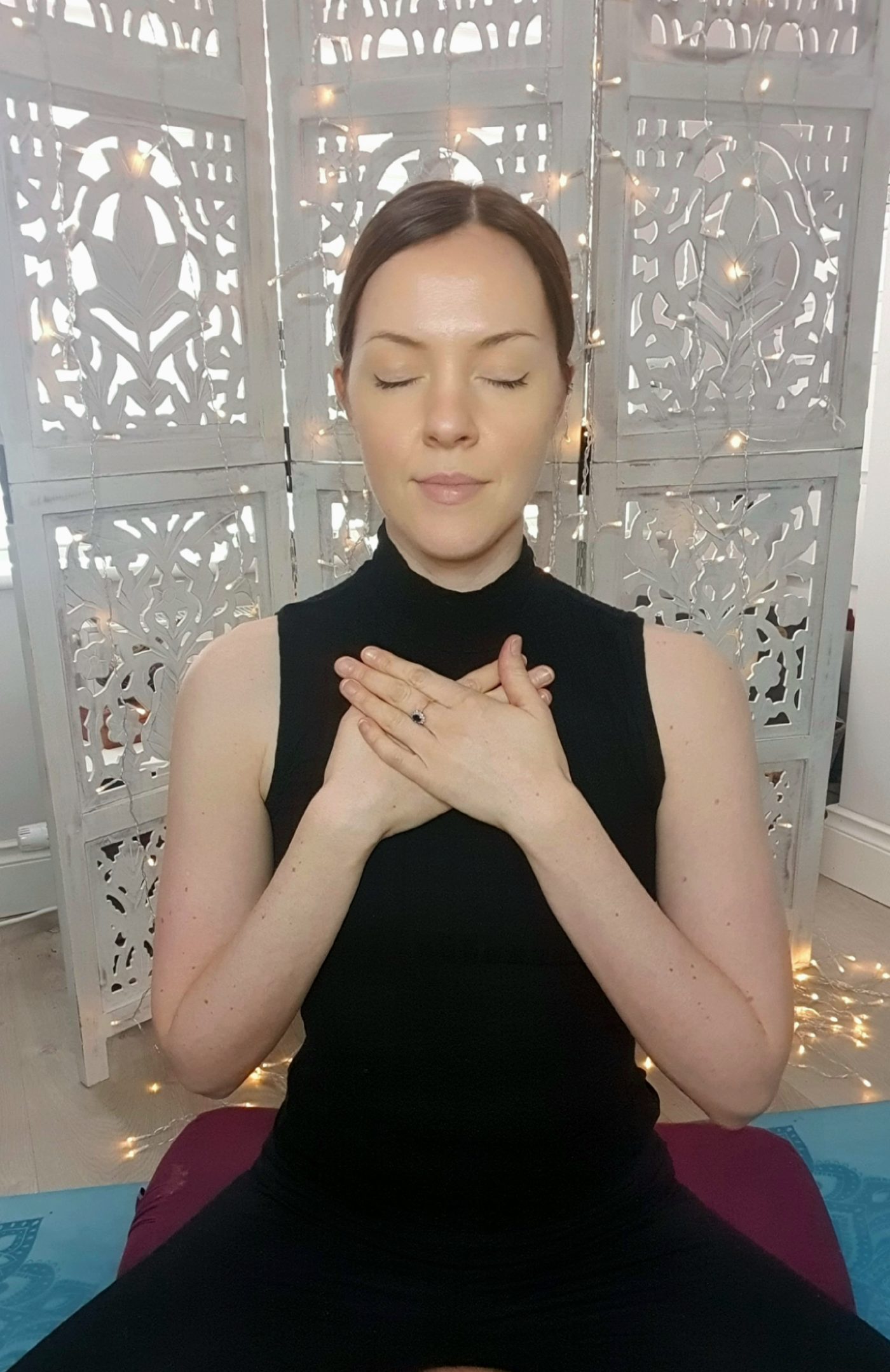 Stillness in practice — Yin yoga and breathwork, Awaken with Orla